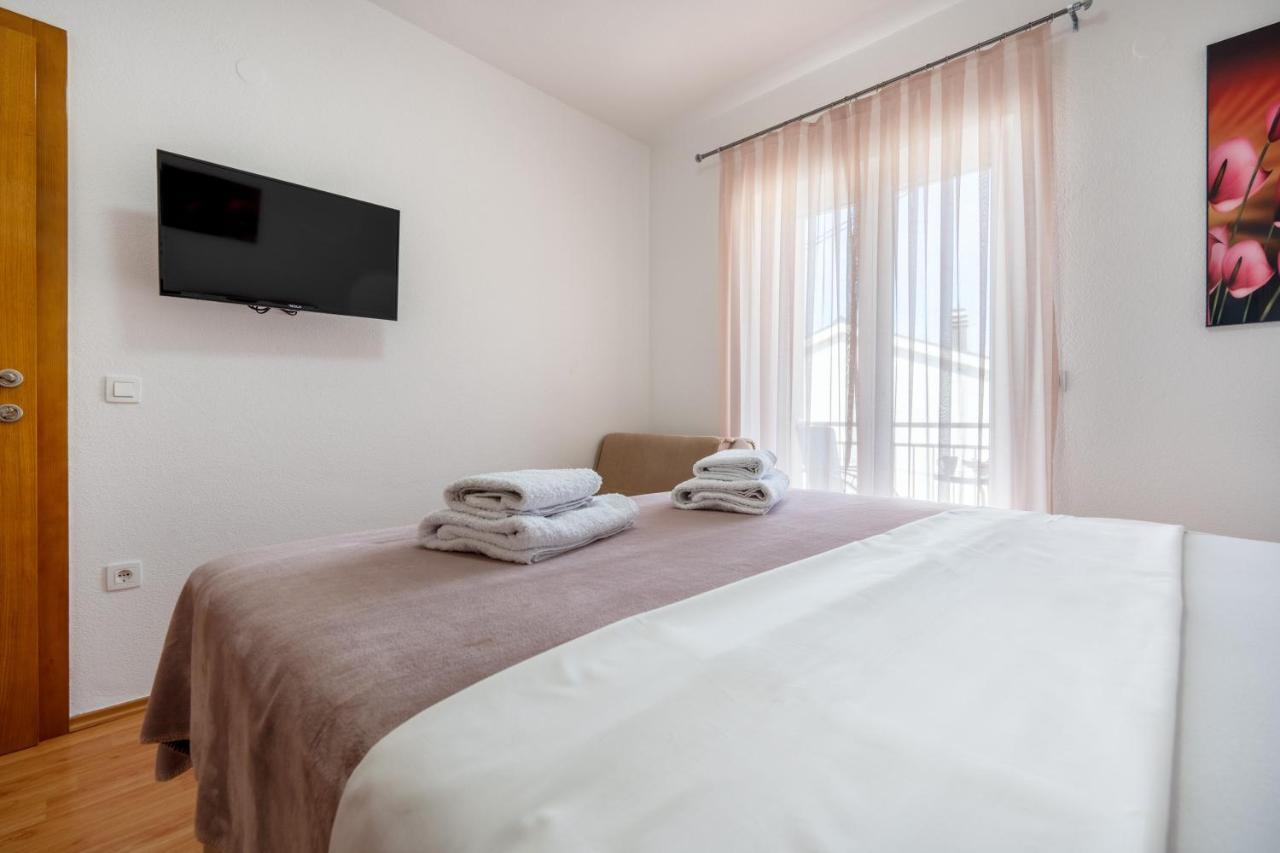 Apartments Glorija Neum Room photo
